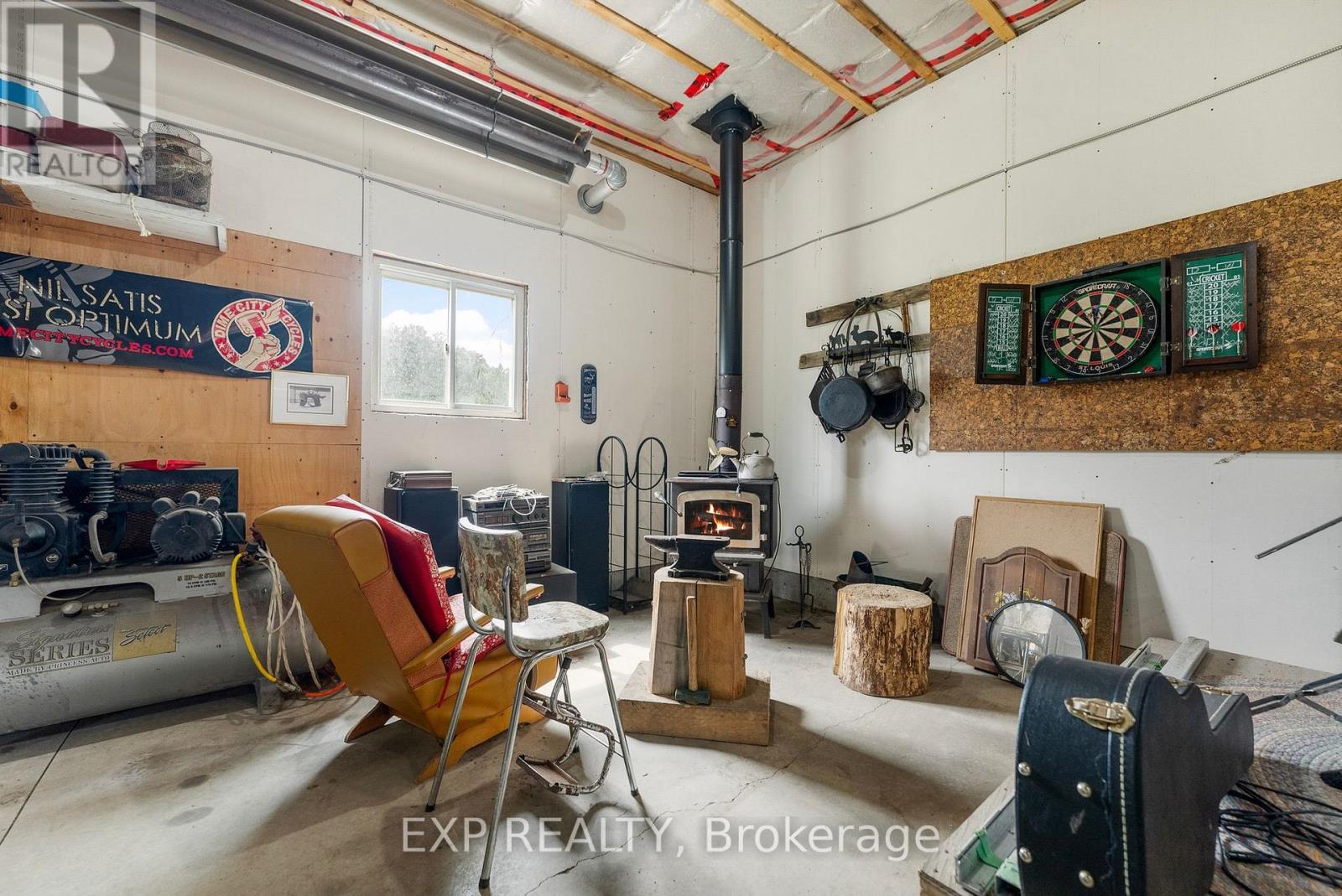 1382 Lochwinnoch Road