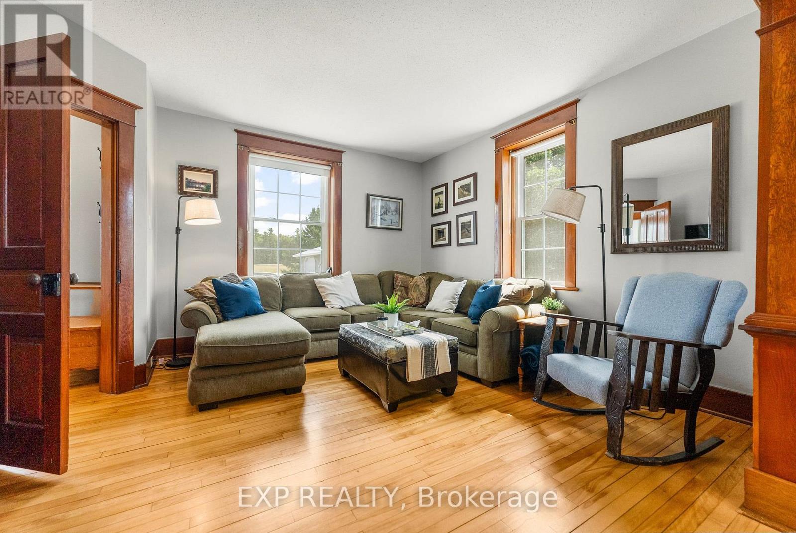 1382 Lochwinnoch Road