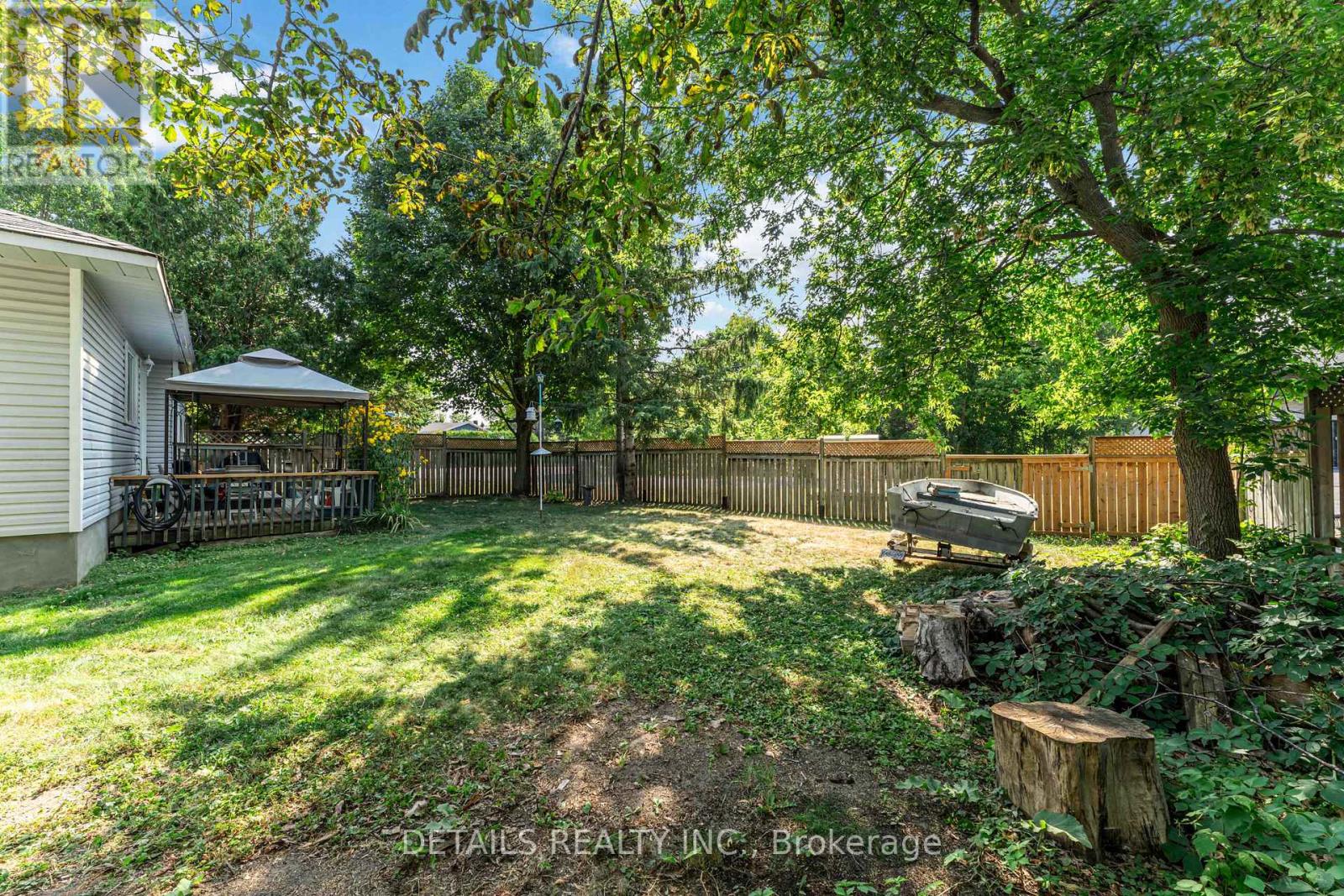12 Henry Goulburn Way