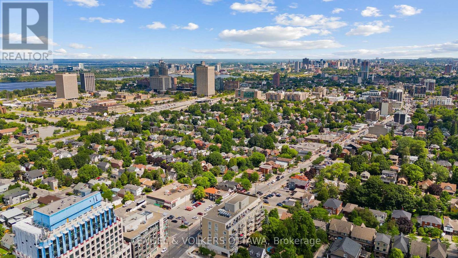 501 - 1422 Wellington Street W