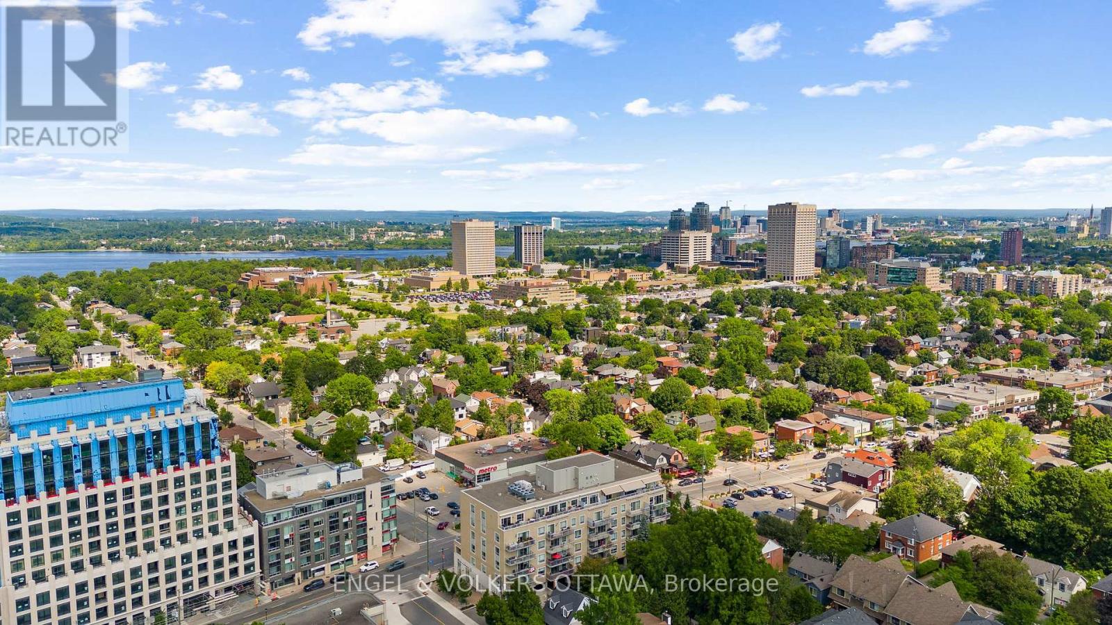 501 - 1422 Wellington Street W