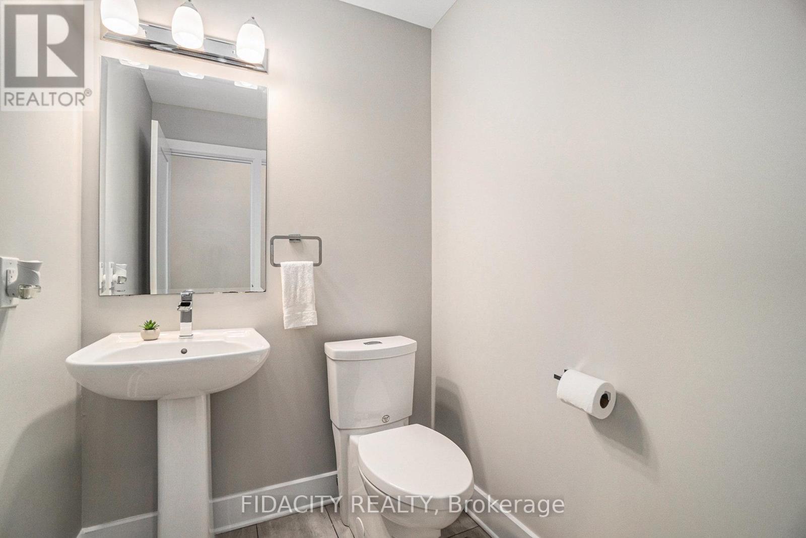 644 Eagle Crest Heights