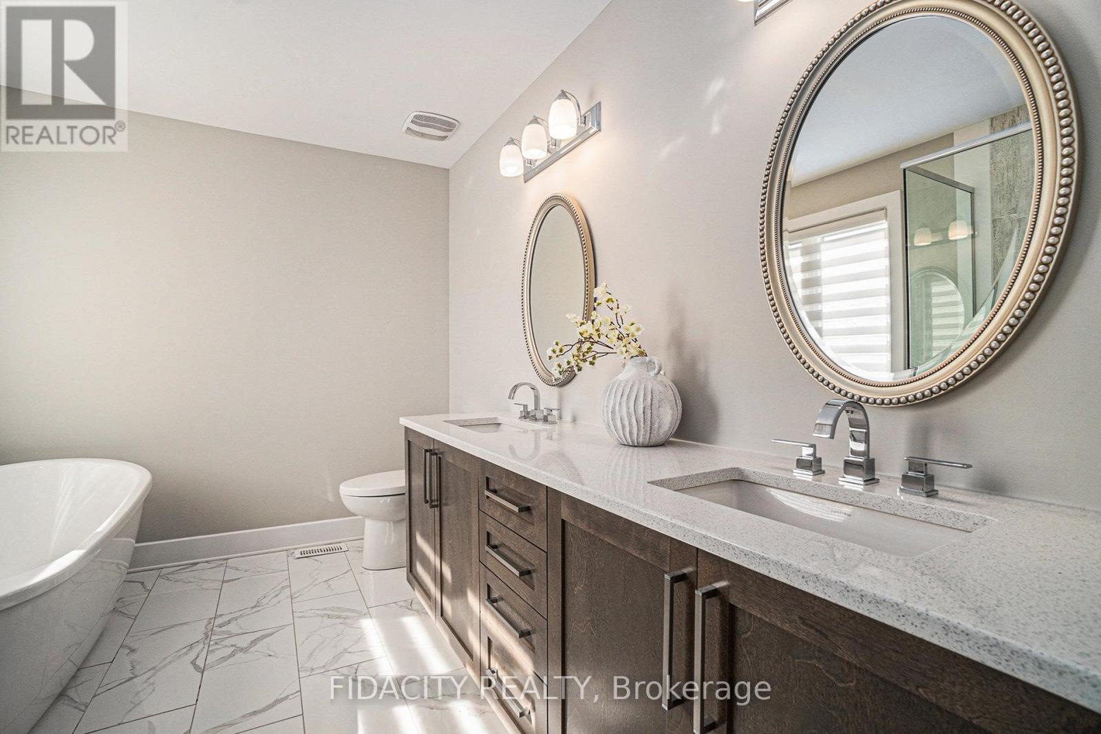 644 Eagle Crest Heights