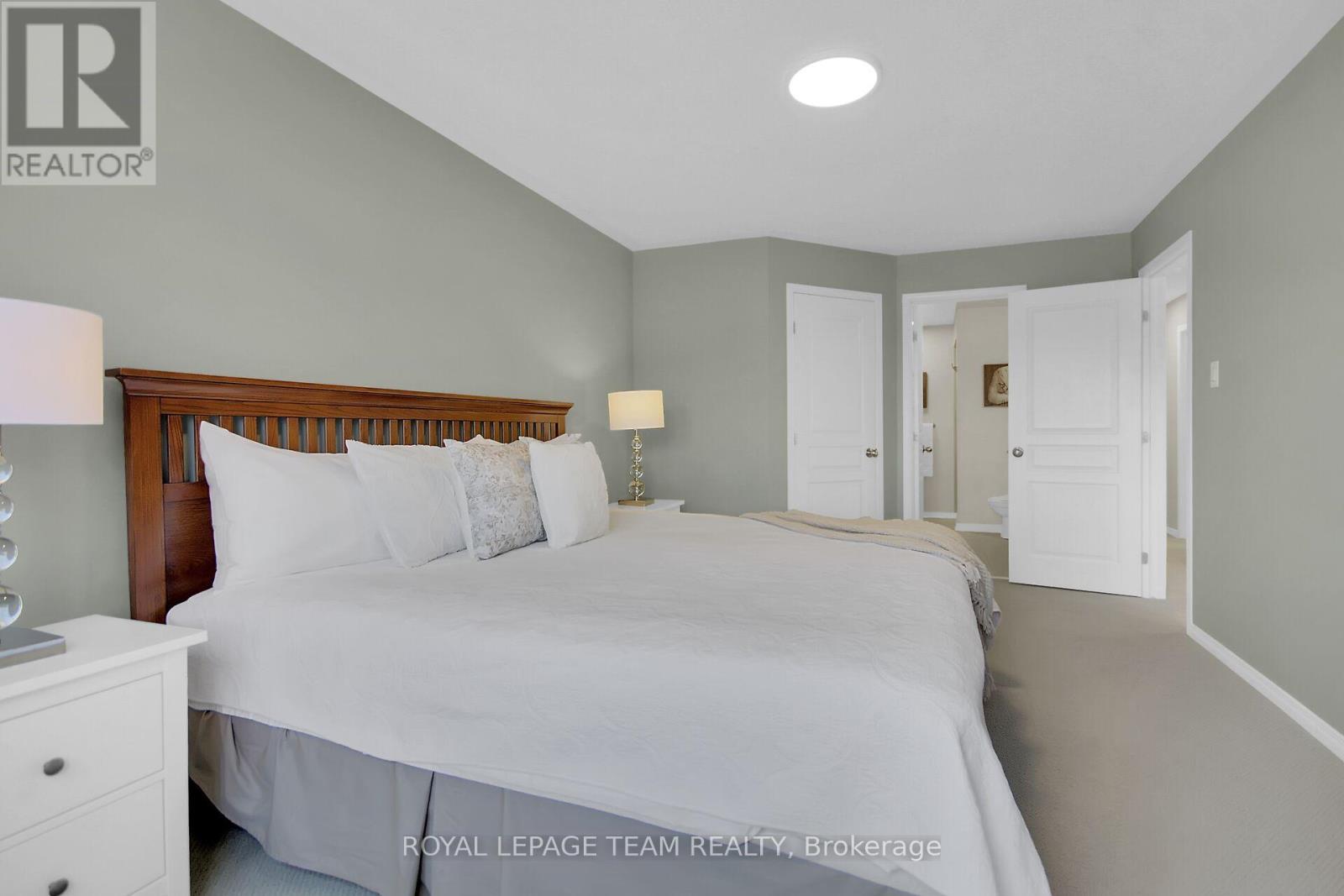 363 Celtic Ridge Crescent