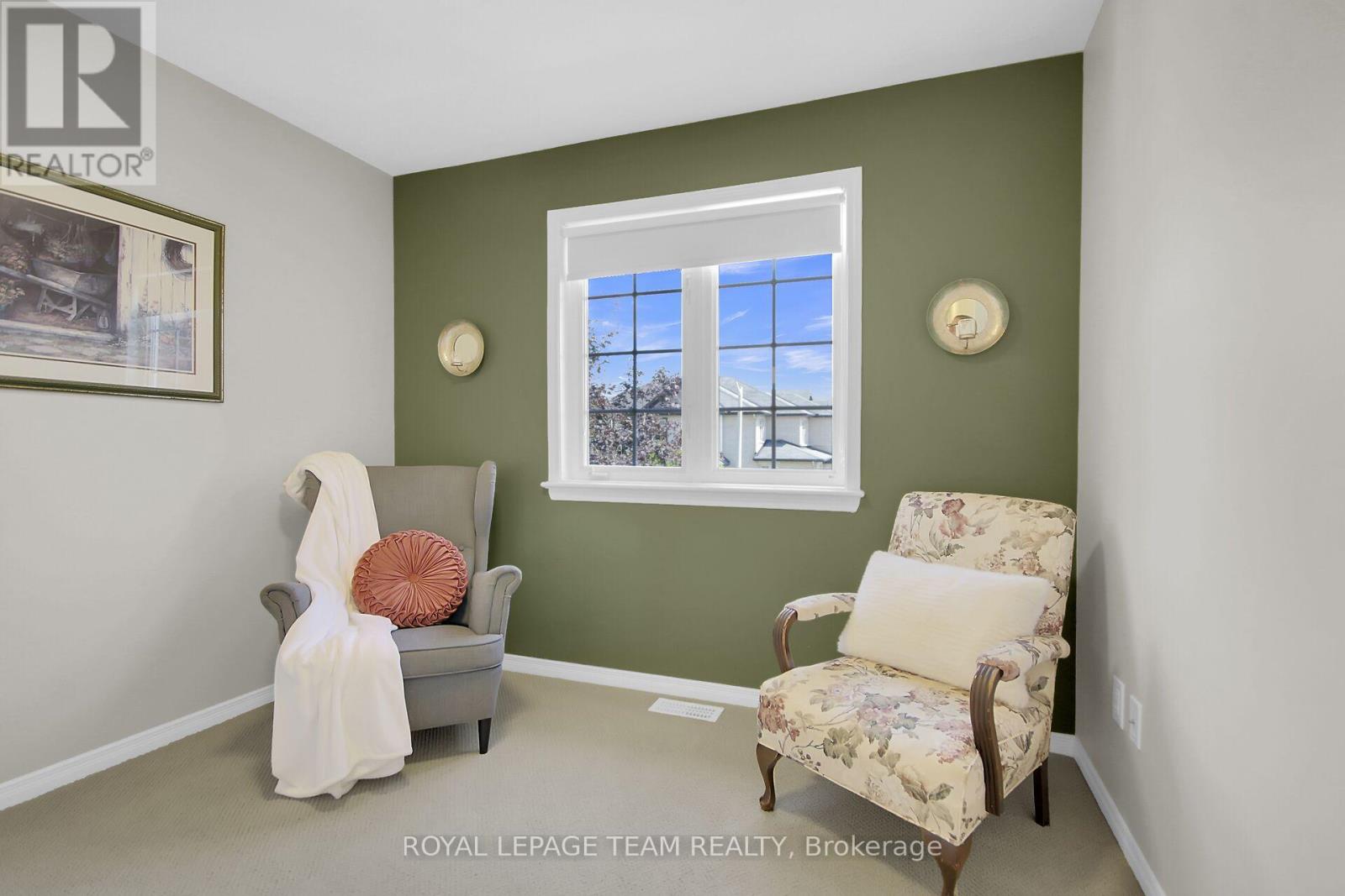 363 Celtic Ridge Crescent