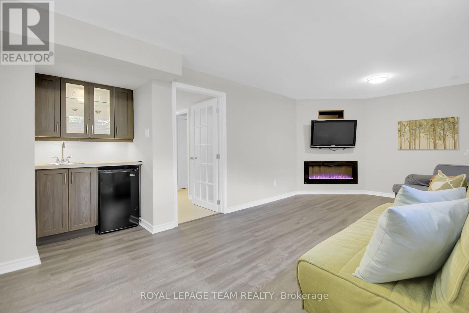 363 Celtic Ridge Crescent