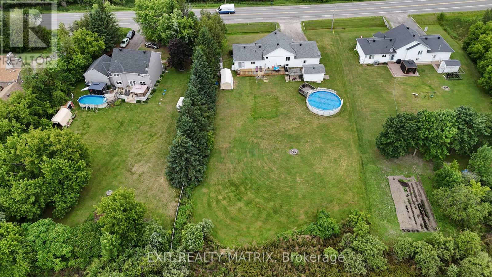 2418 Rideau Road