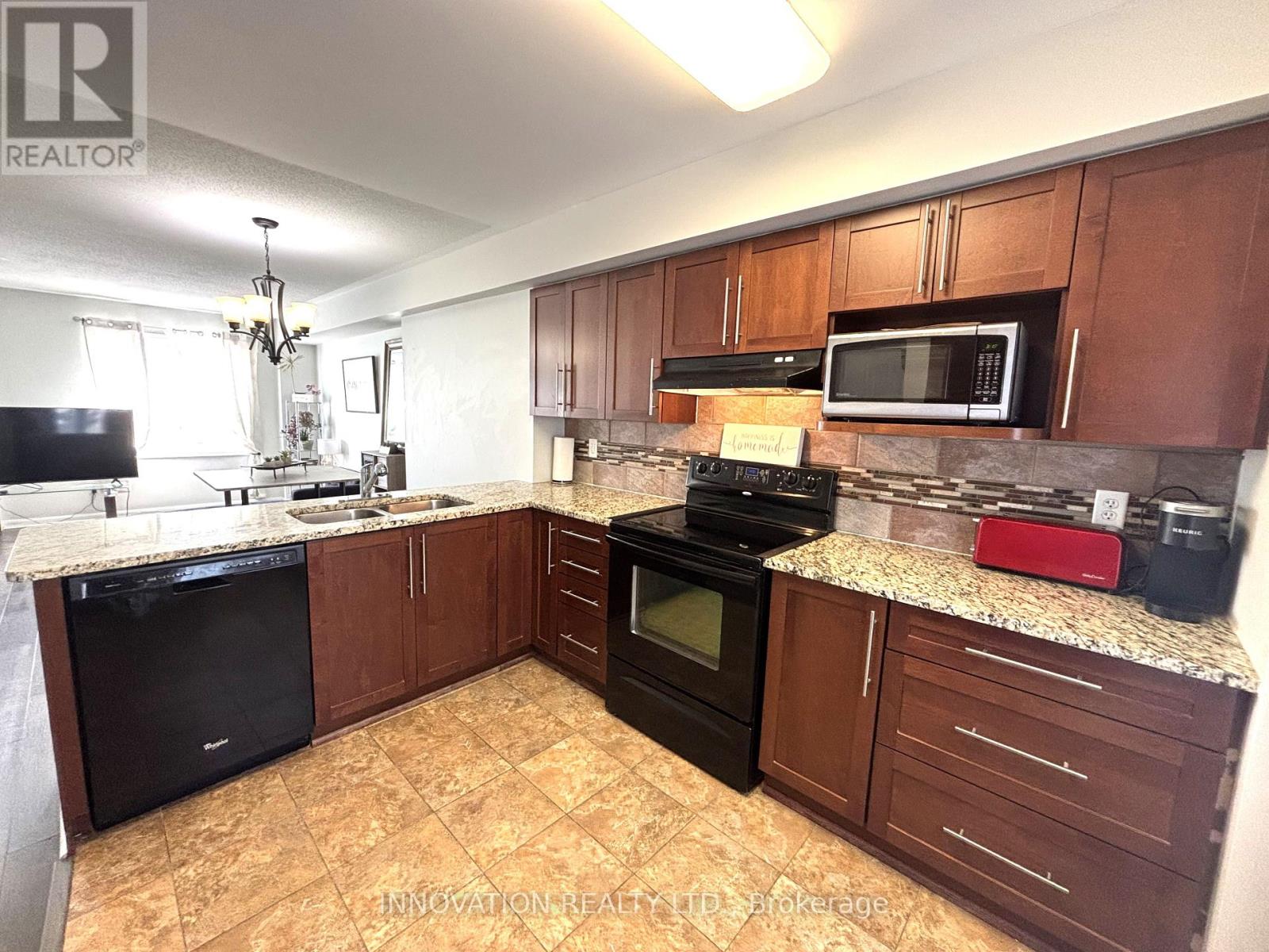 706 Sanibel Private
