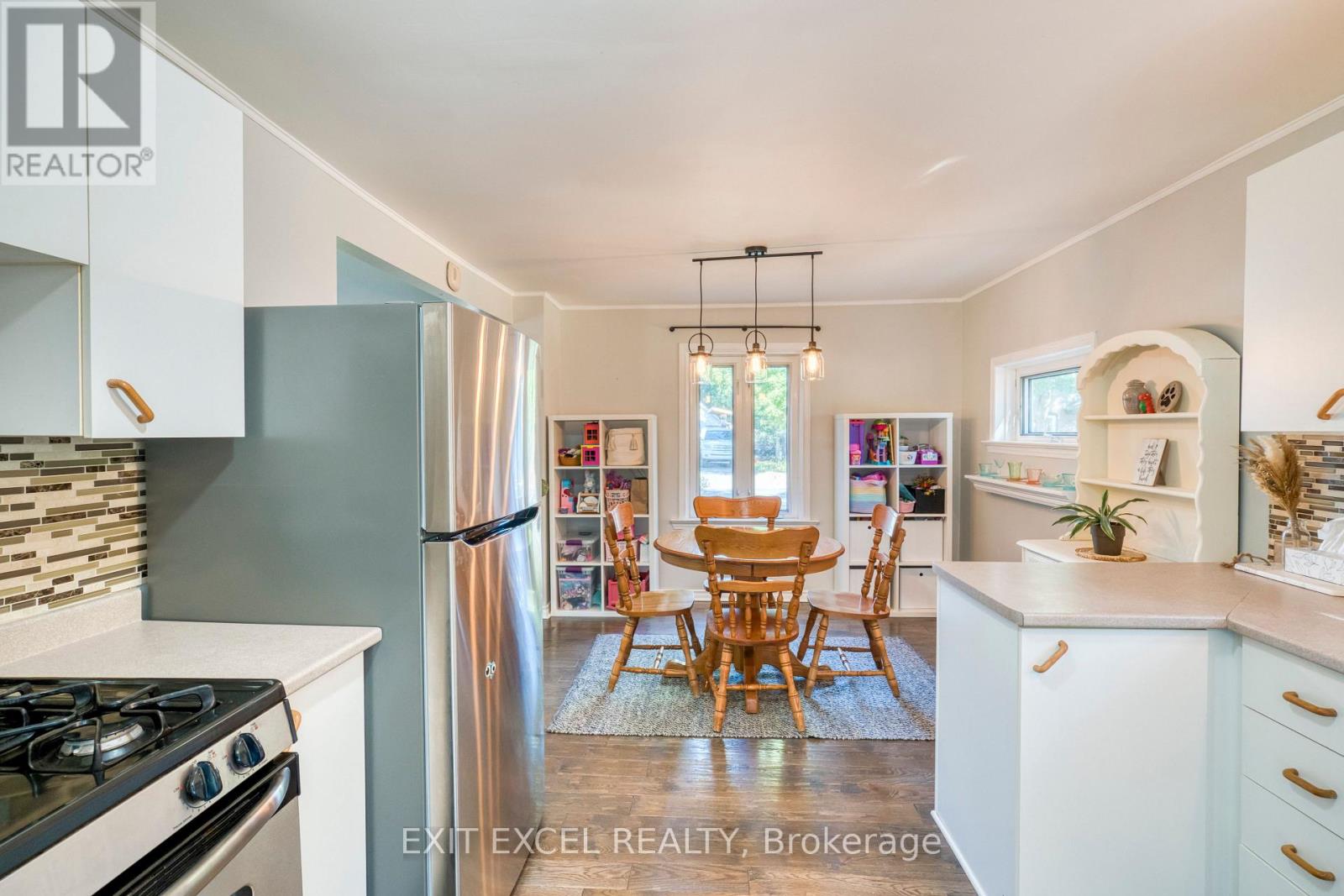 5490 Mactavish Place