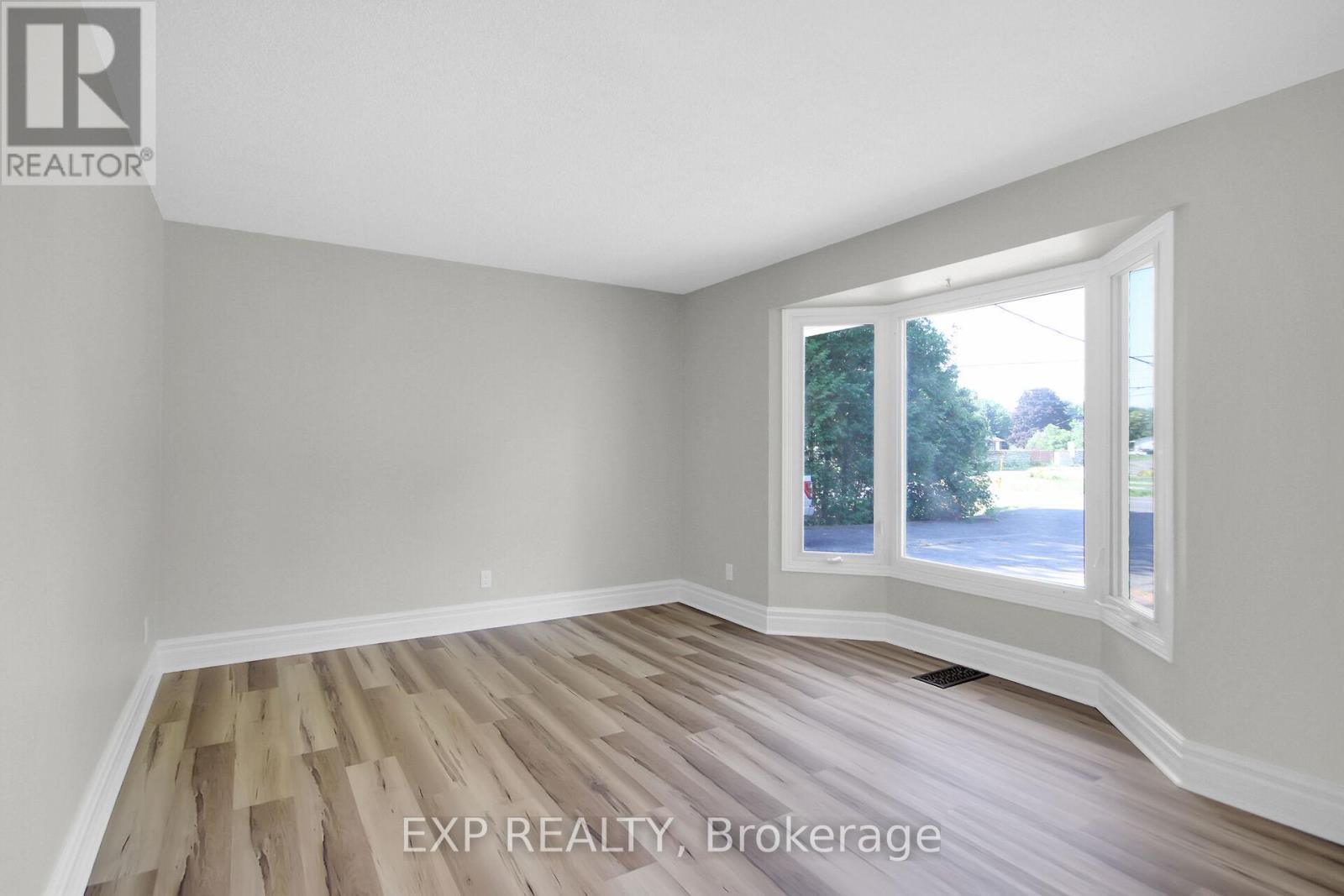 1083 Eadie Road