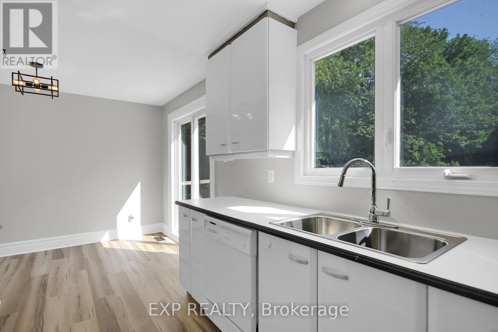 1083 Eadie Road