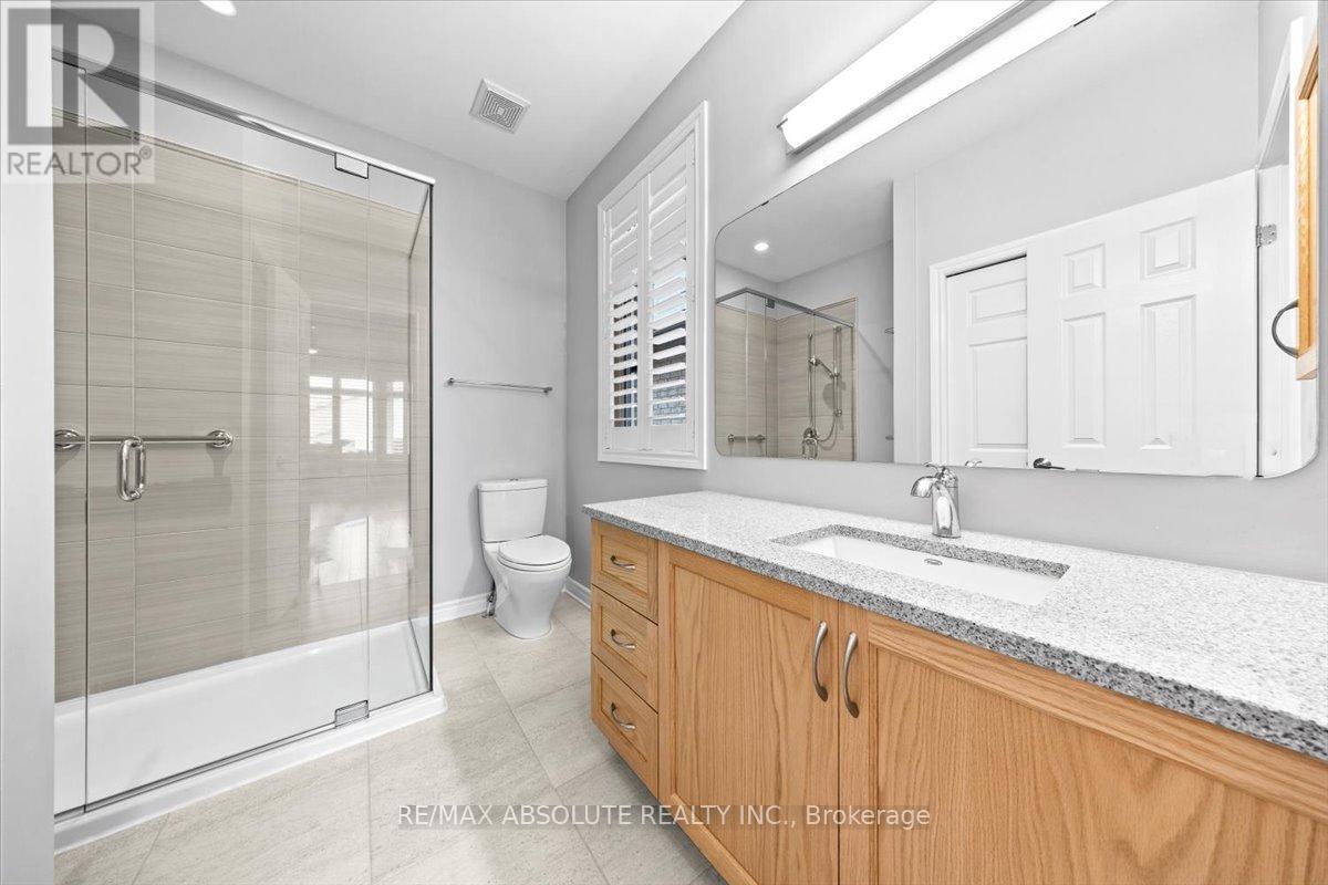 122 Passageway Private