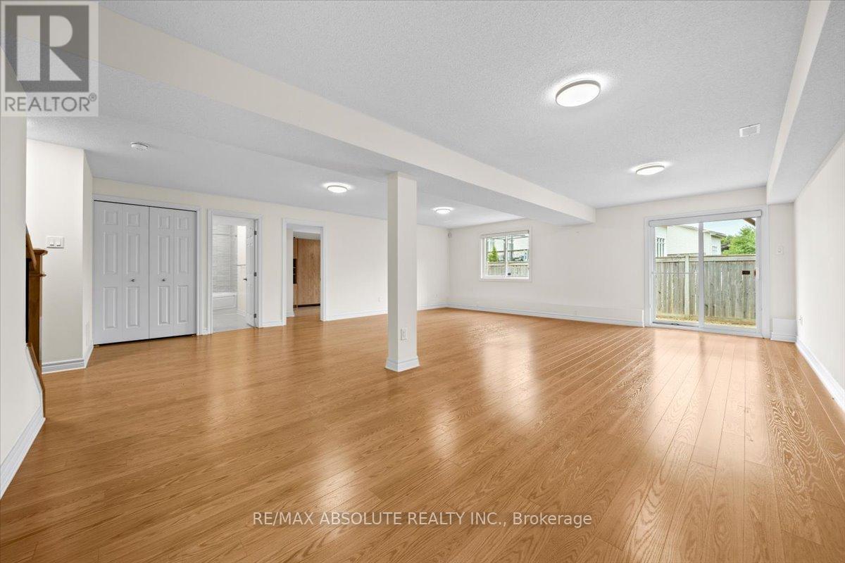 122 Passageway Private