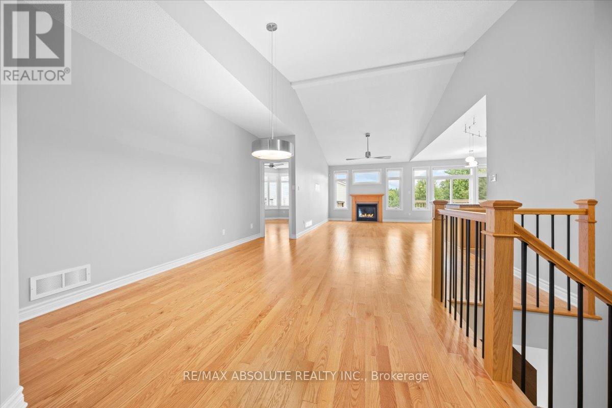 122 Passageway Private