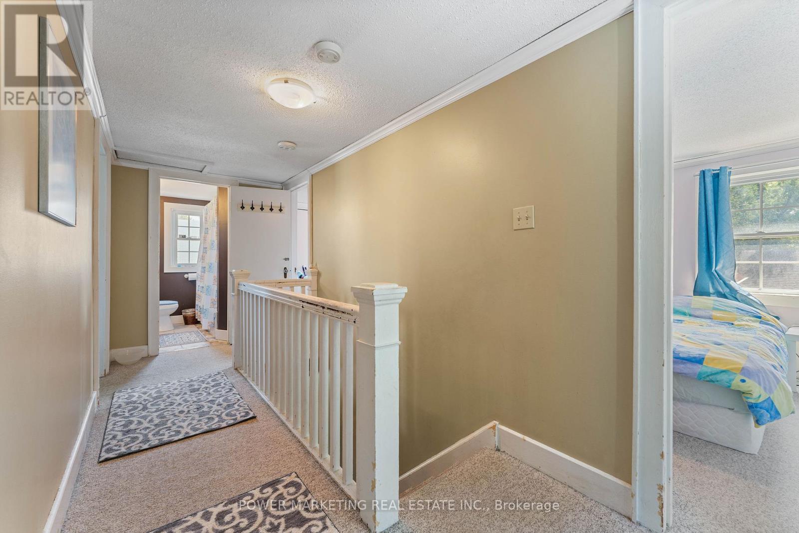 979 River Road