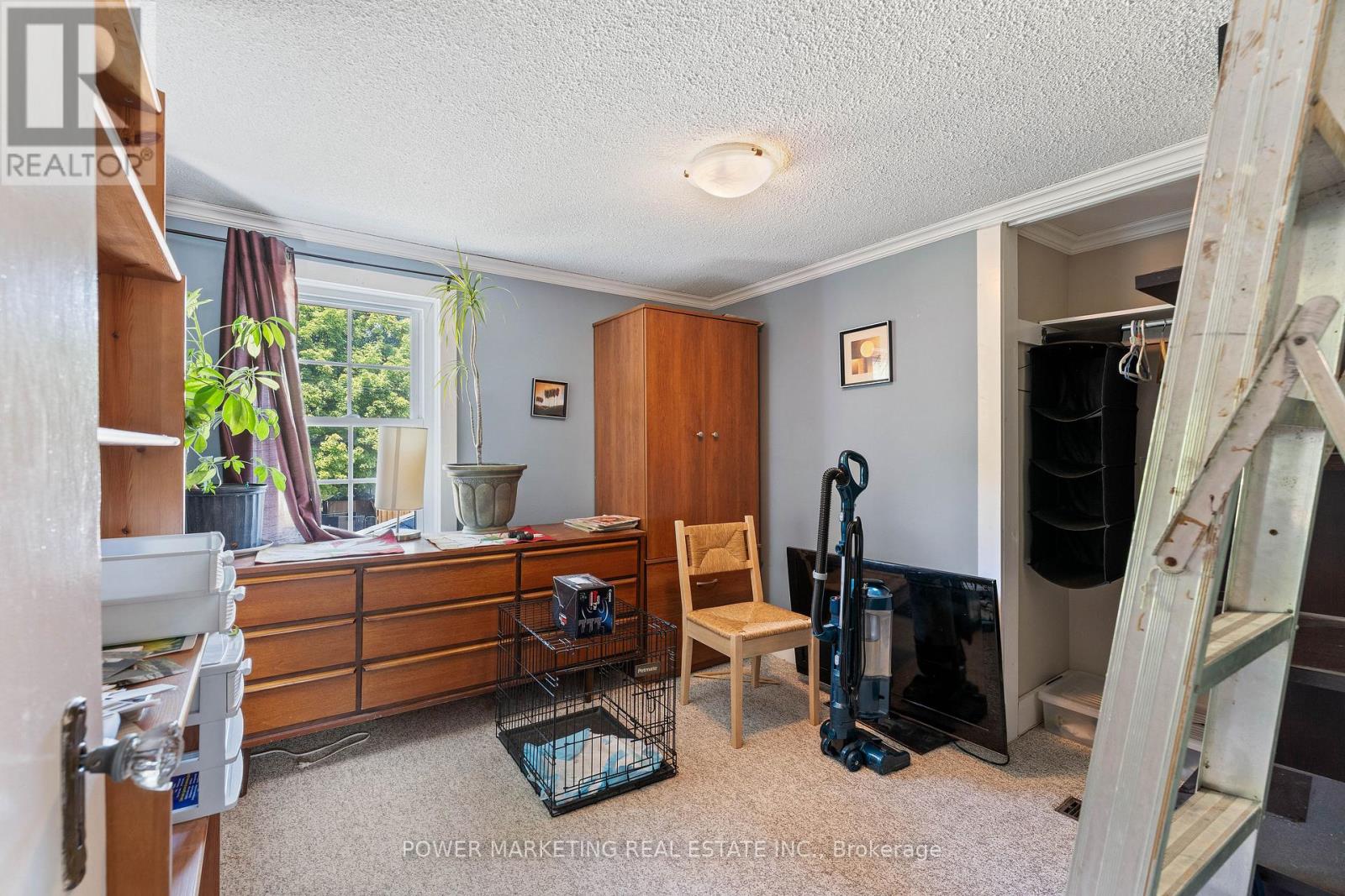 979 River Road