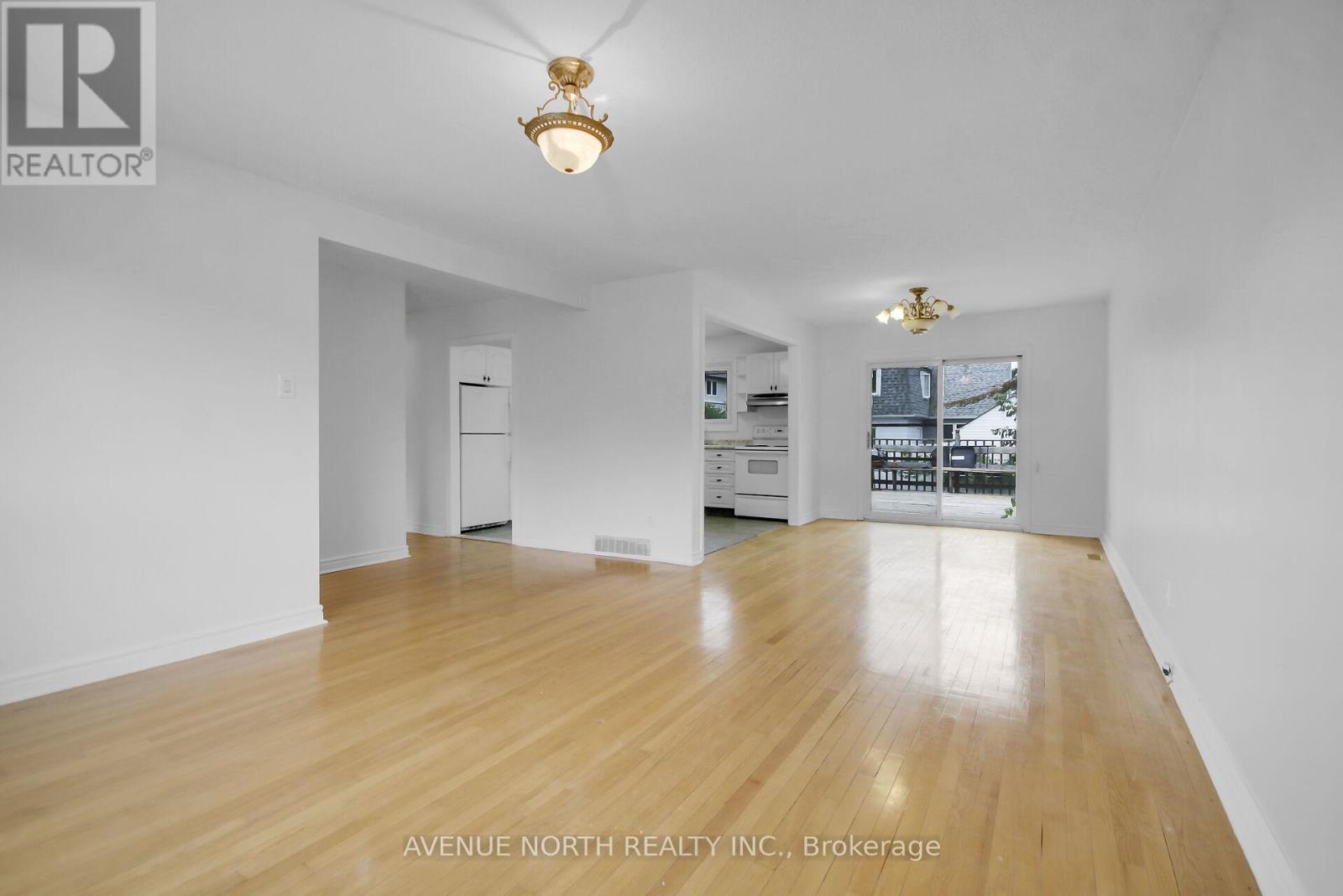 1254 Heron Road