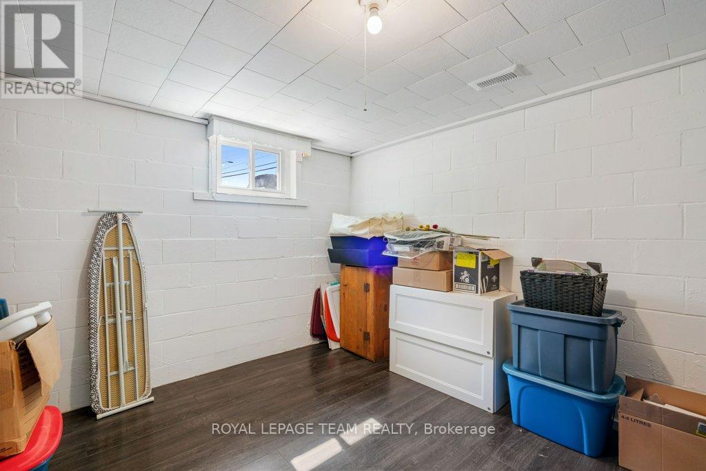 24 Beach Avenue