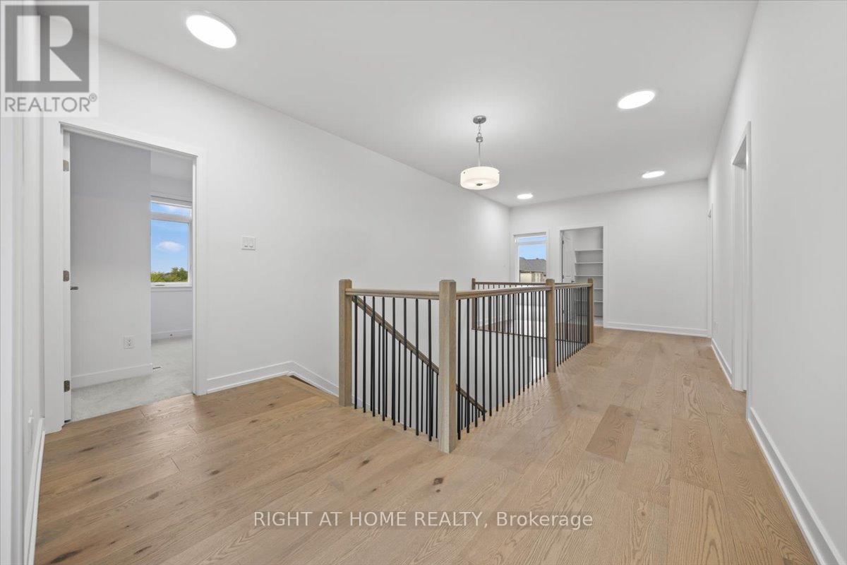 610 Kenabeek Terrace