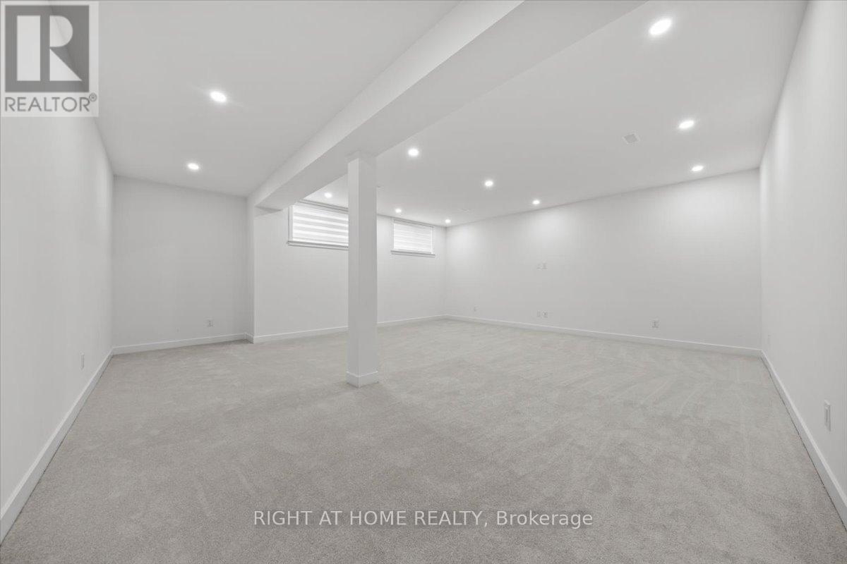 610 Kenabeek Terrace