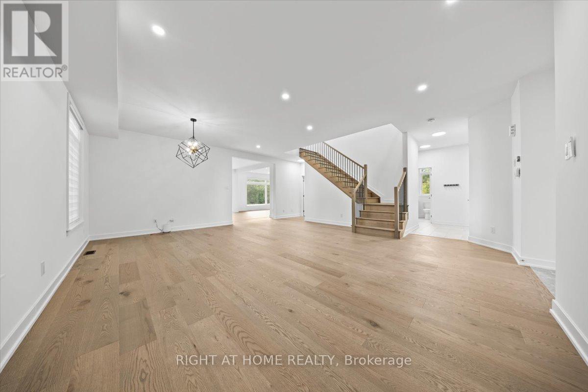 610 Kenabeek Terrace