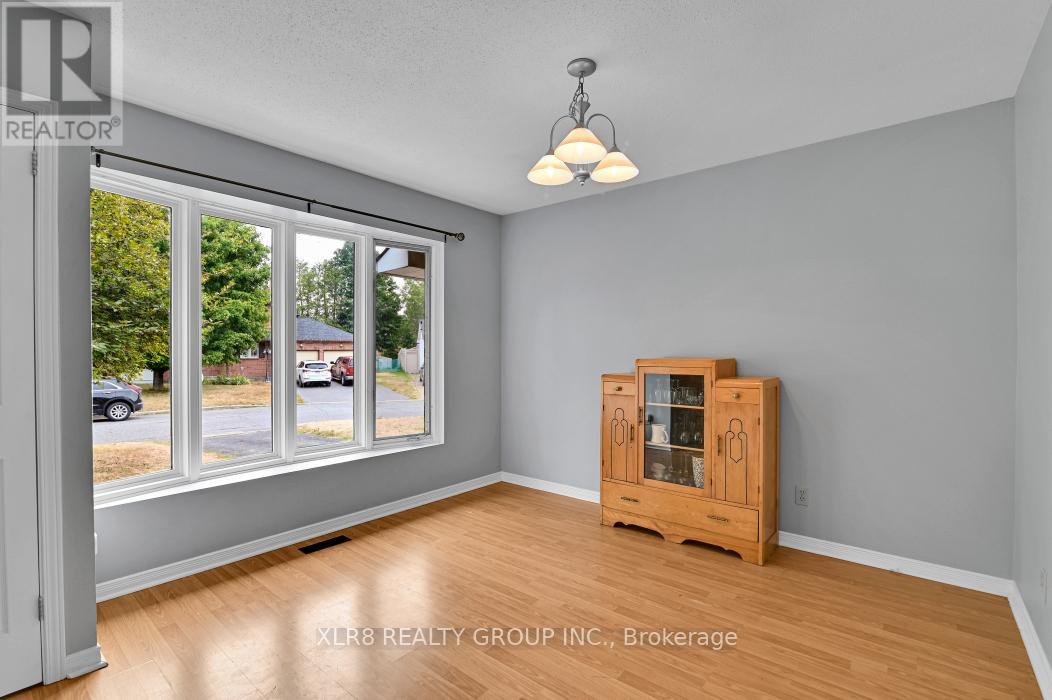 12 John Sidney Crescent