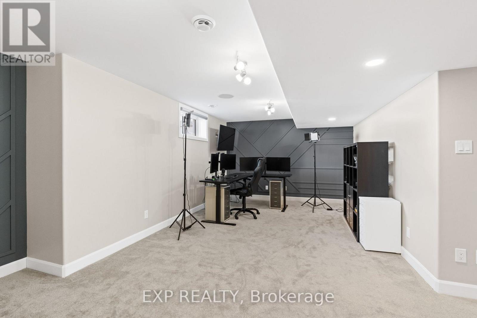 524 Lucent Street