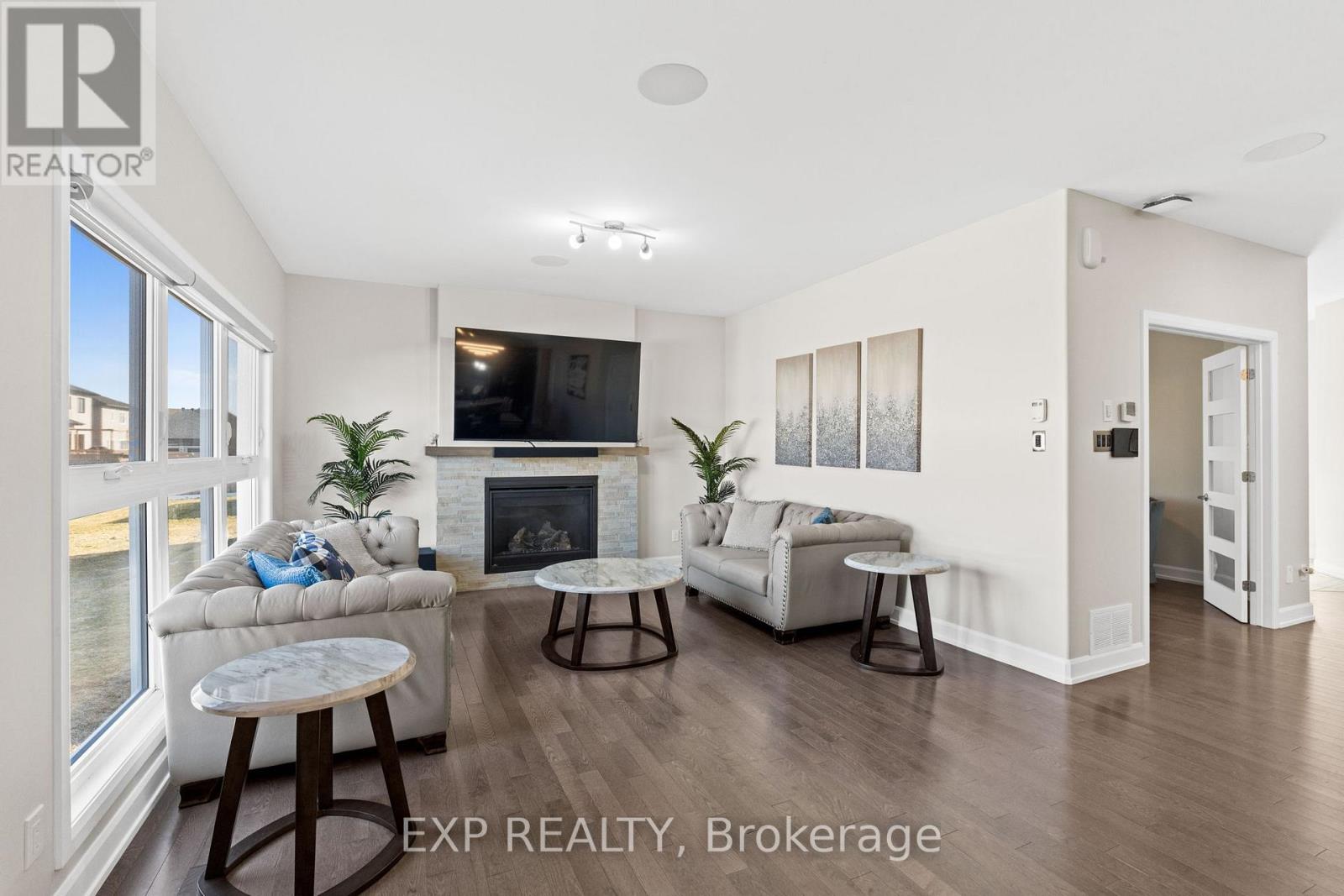 524 Lucent Street