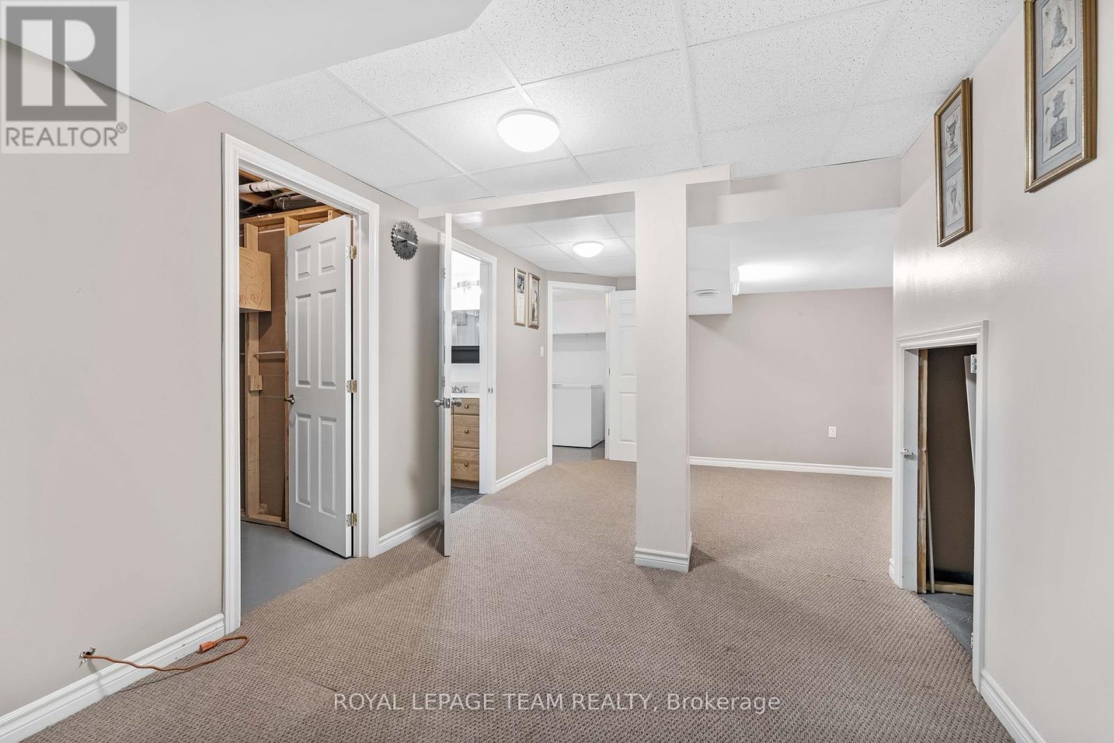 18 Oakham Ridge