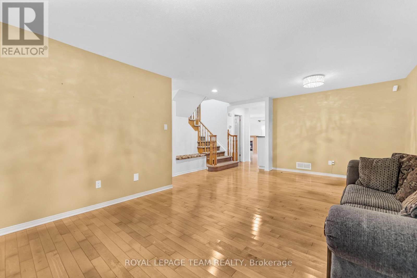 18 Oakham Ridge
