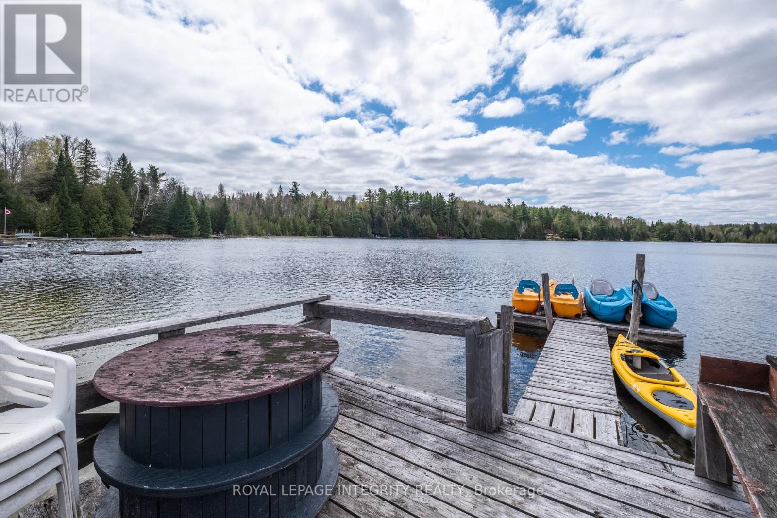 817 Darling Concession 7 Road