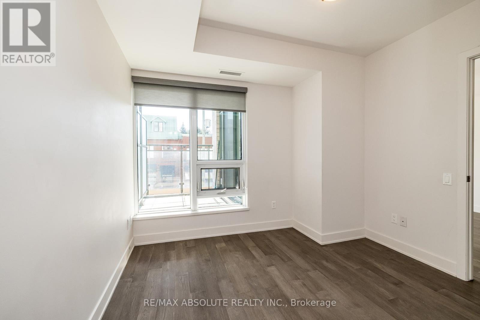 209 - 411 Mackay Street