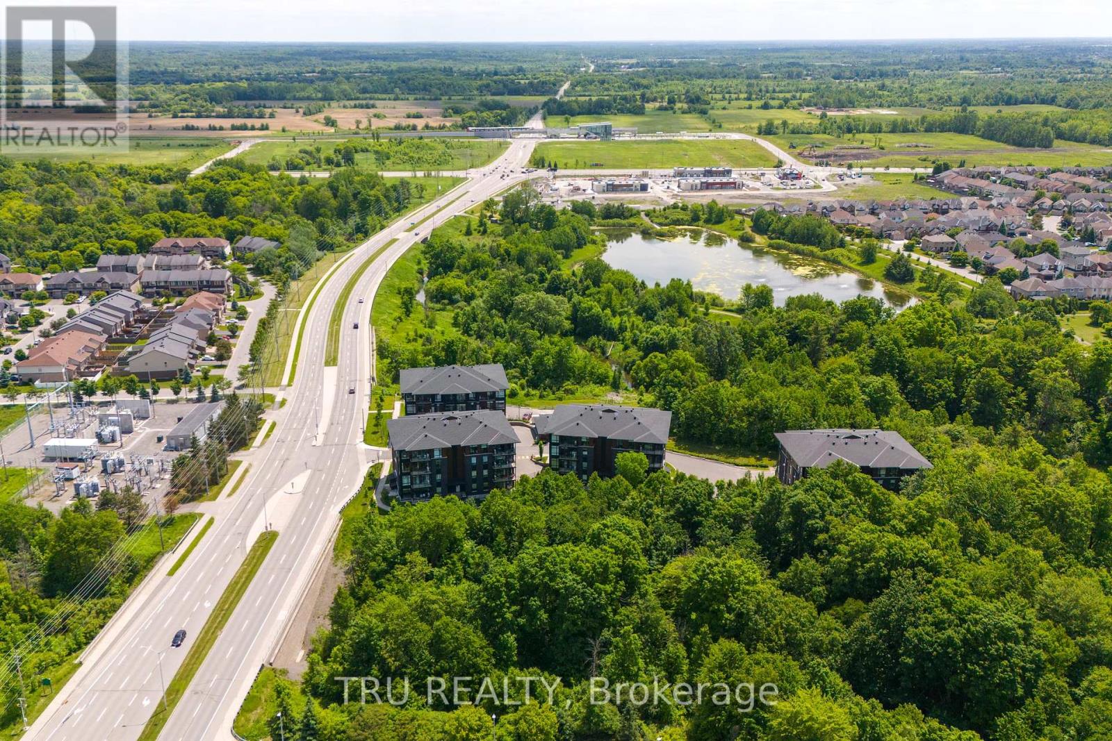 102 - 100 Cortile Private