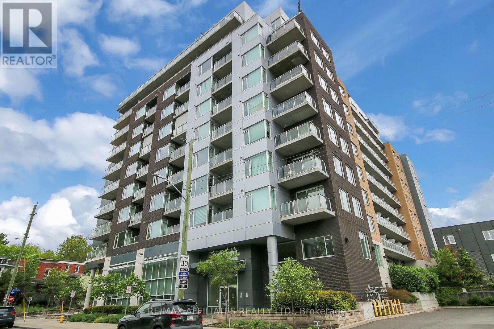 b - 7 Marquette Avenue, Unit 310