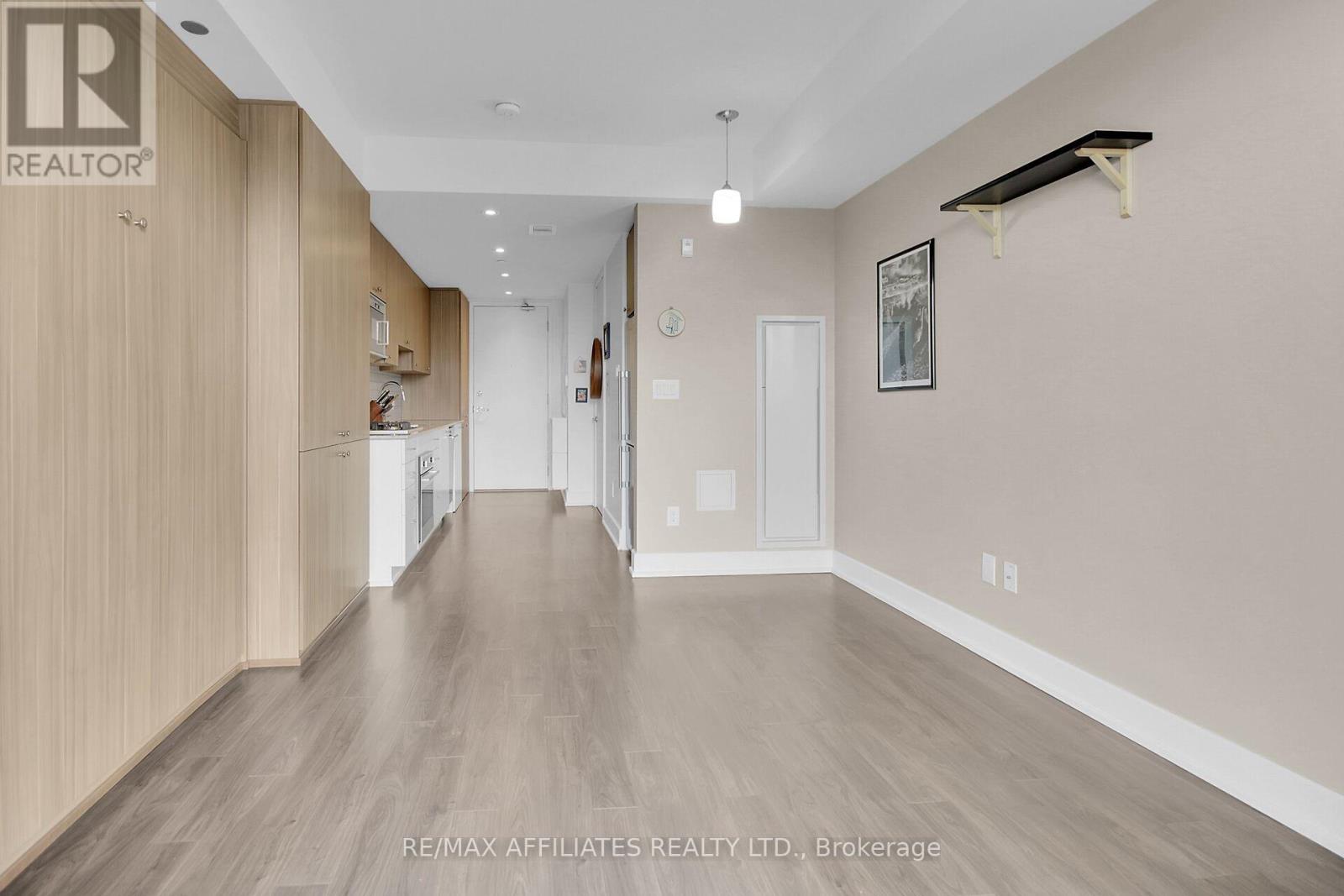 b - 7 Marquette Avenue, Unit 310