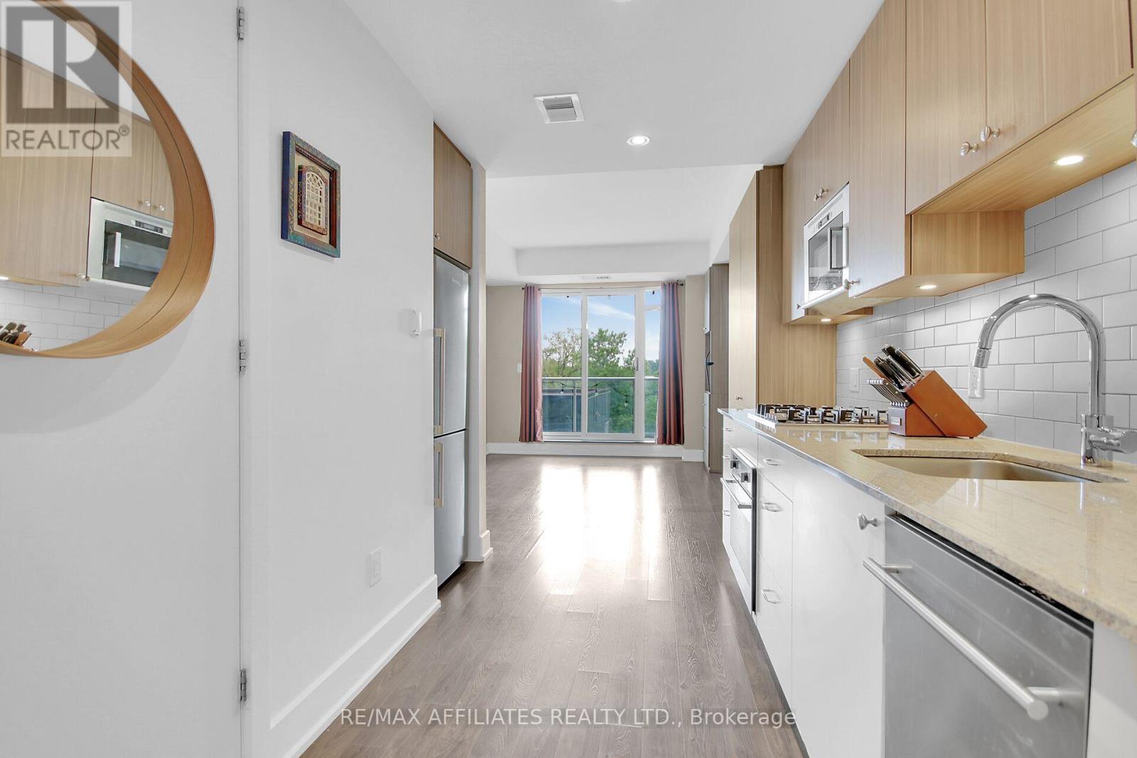 b - 7 Marquette Avenue, Unit 310