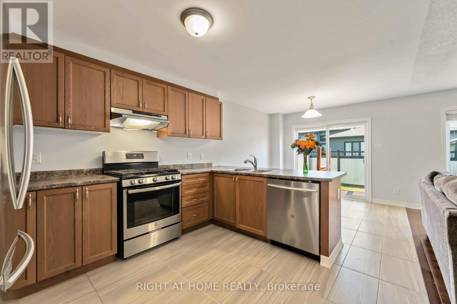 333 Rouncey Road