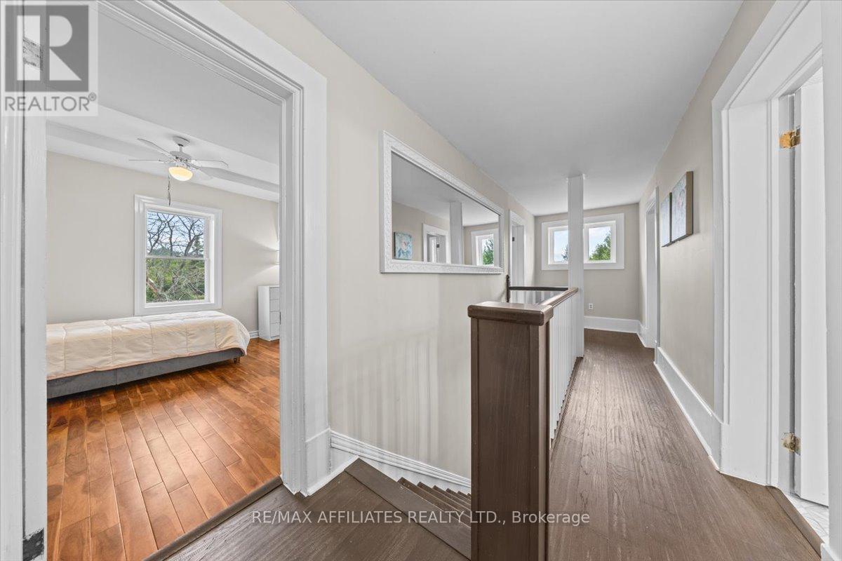 3904 March Road
