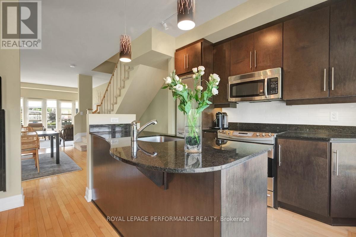 Unit 8 - 773 Richmond Road