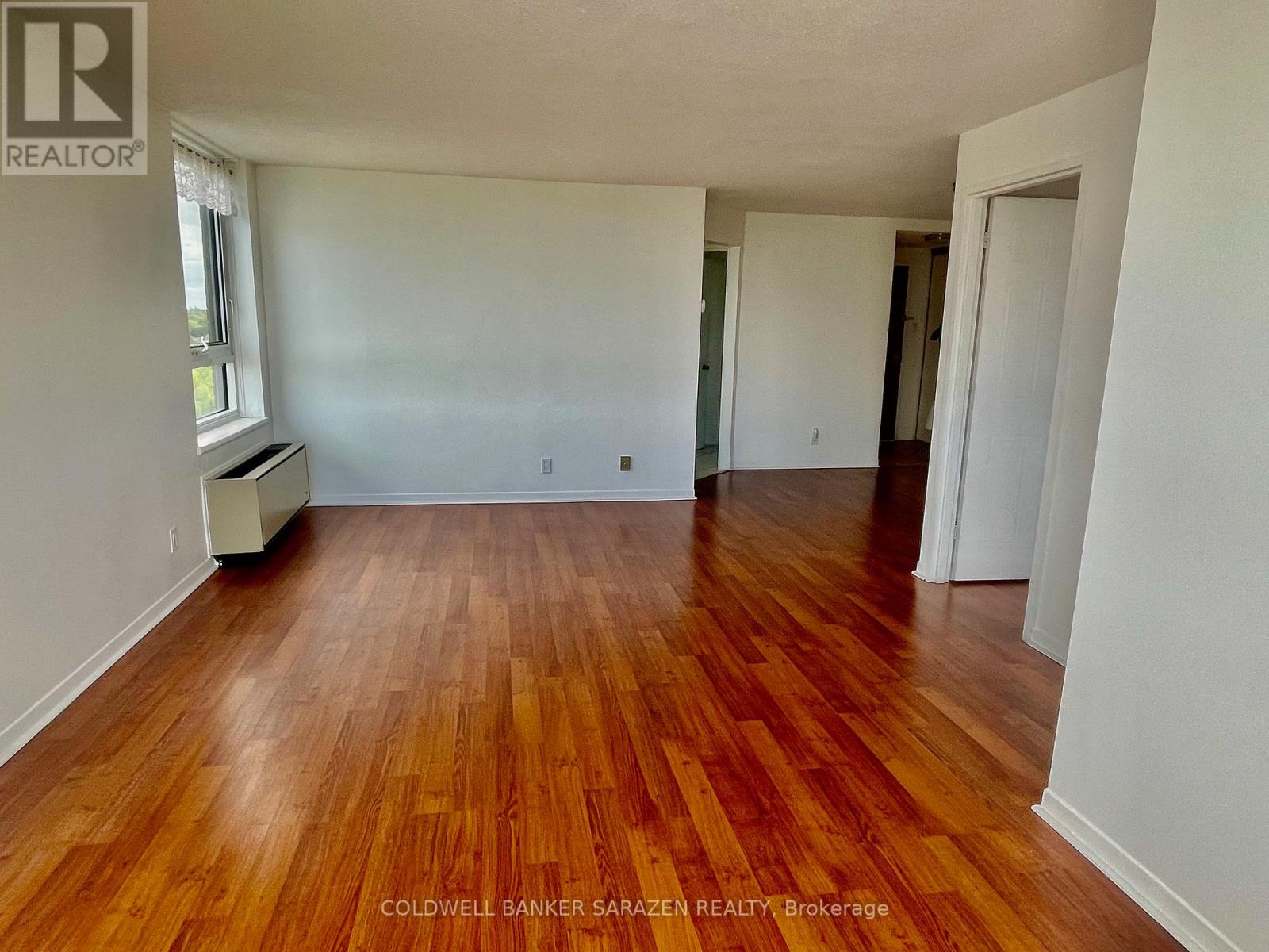 1215 - 80 Sandcastle Drive