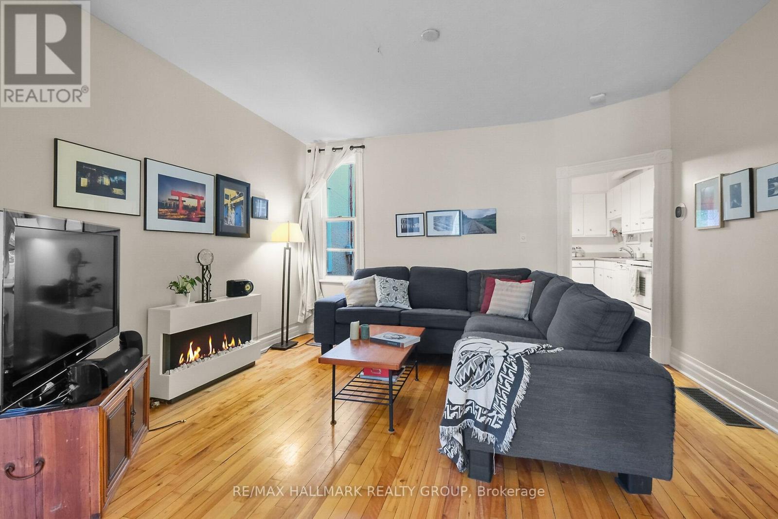 230 Booth Street
