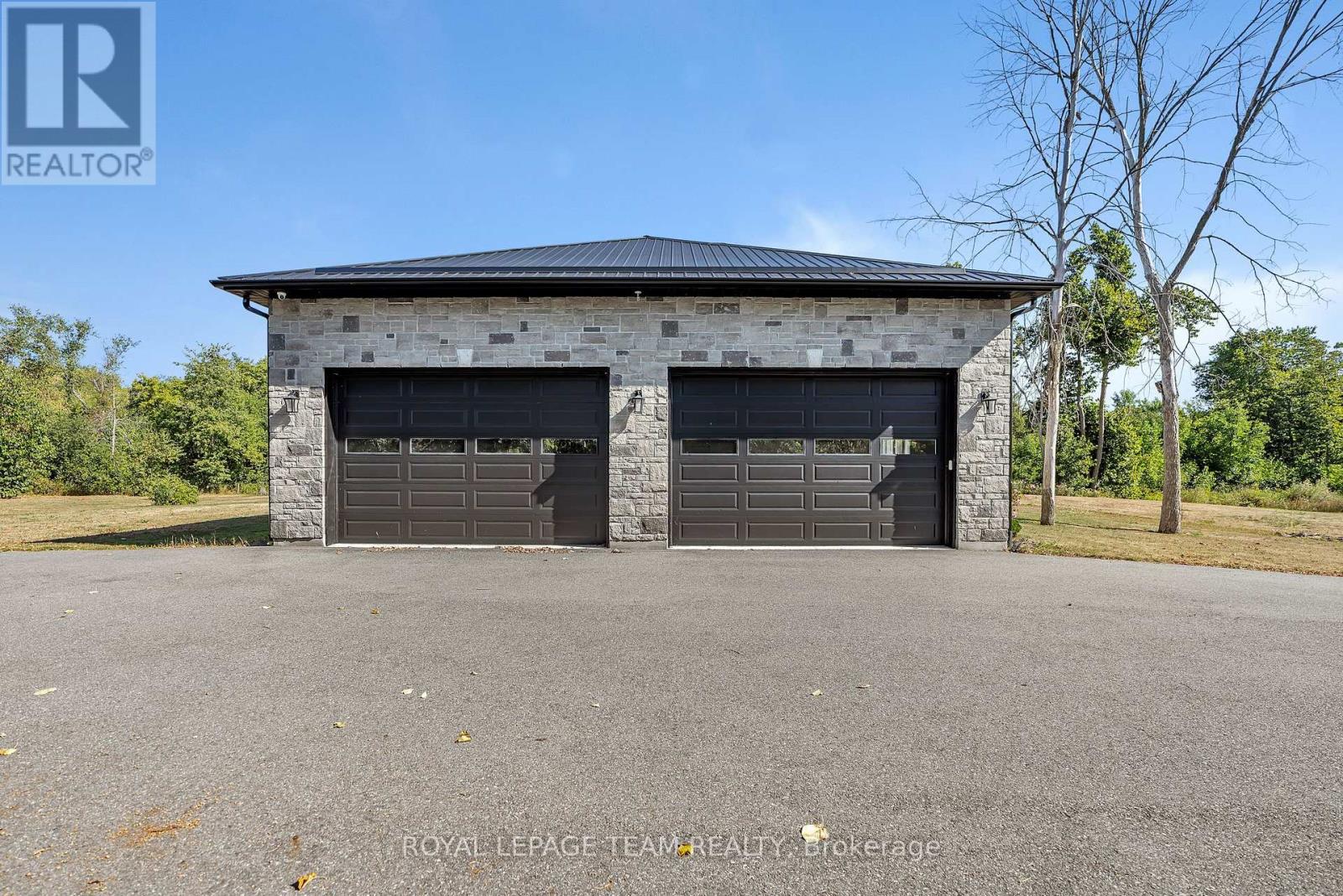 2500 Kearns Way