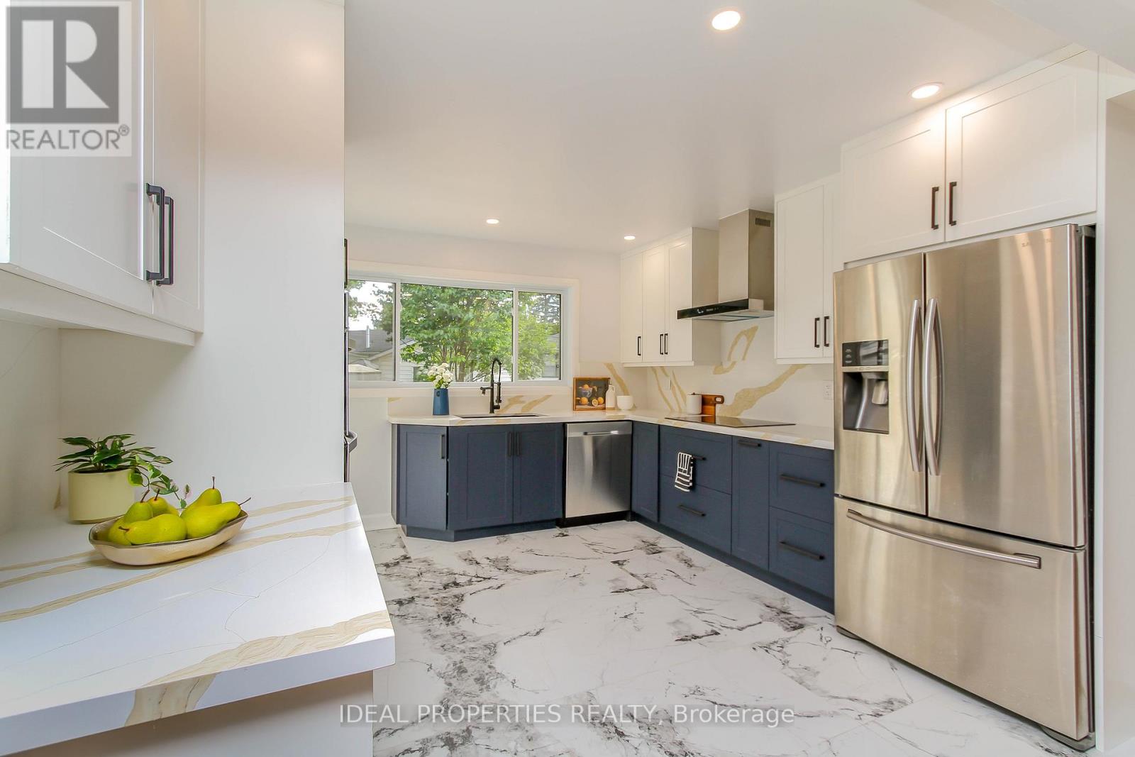 1796 Saunderson Drive