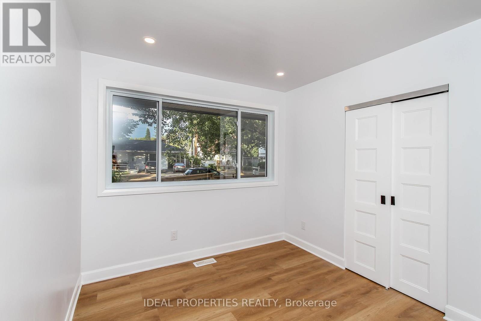 1796 Saunderson Drive