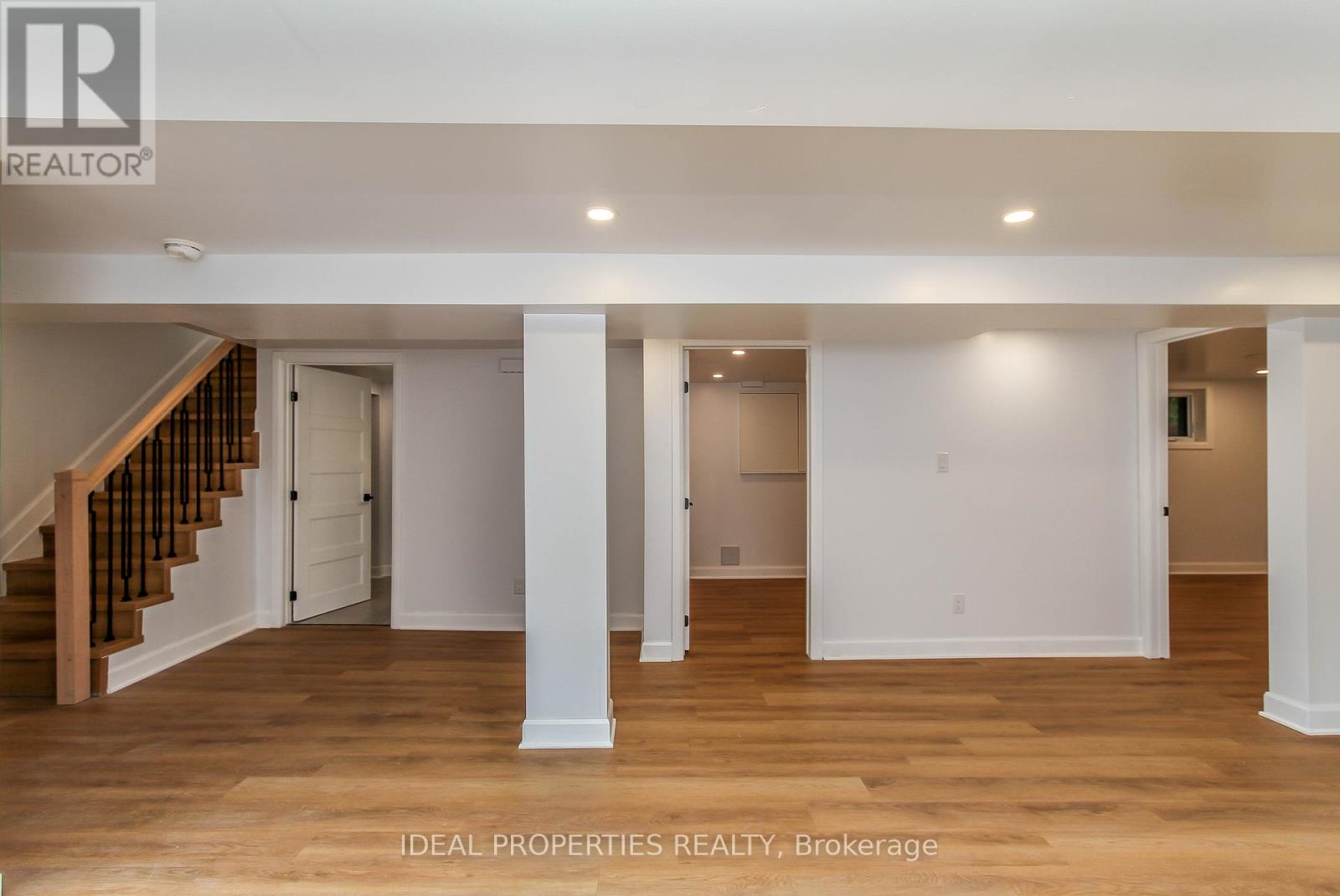 1796 Saunderson Drive