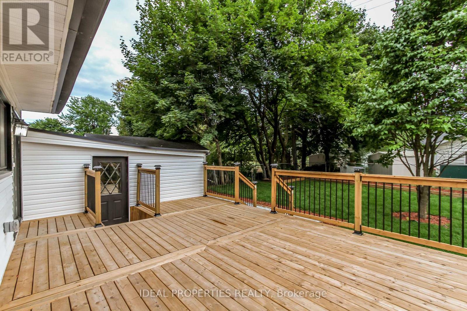 1796 Saunderson Drive