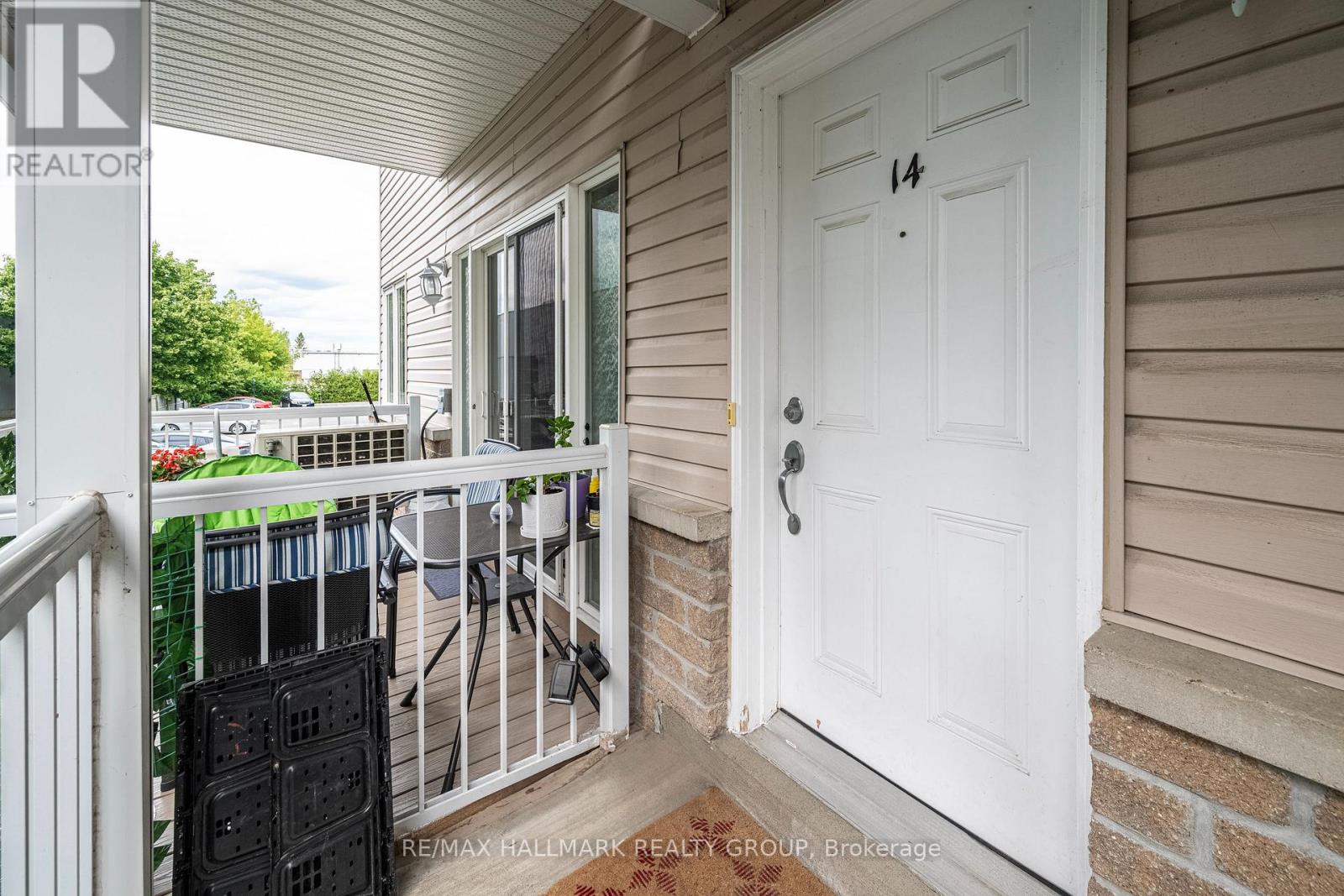 14 - 1238 Marenger Street