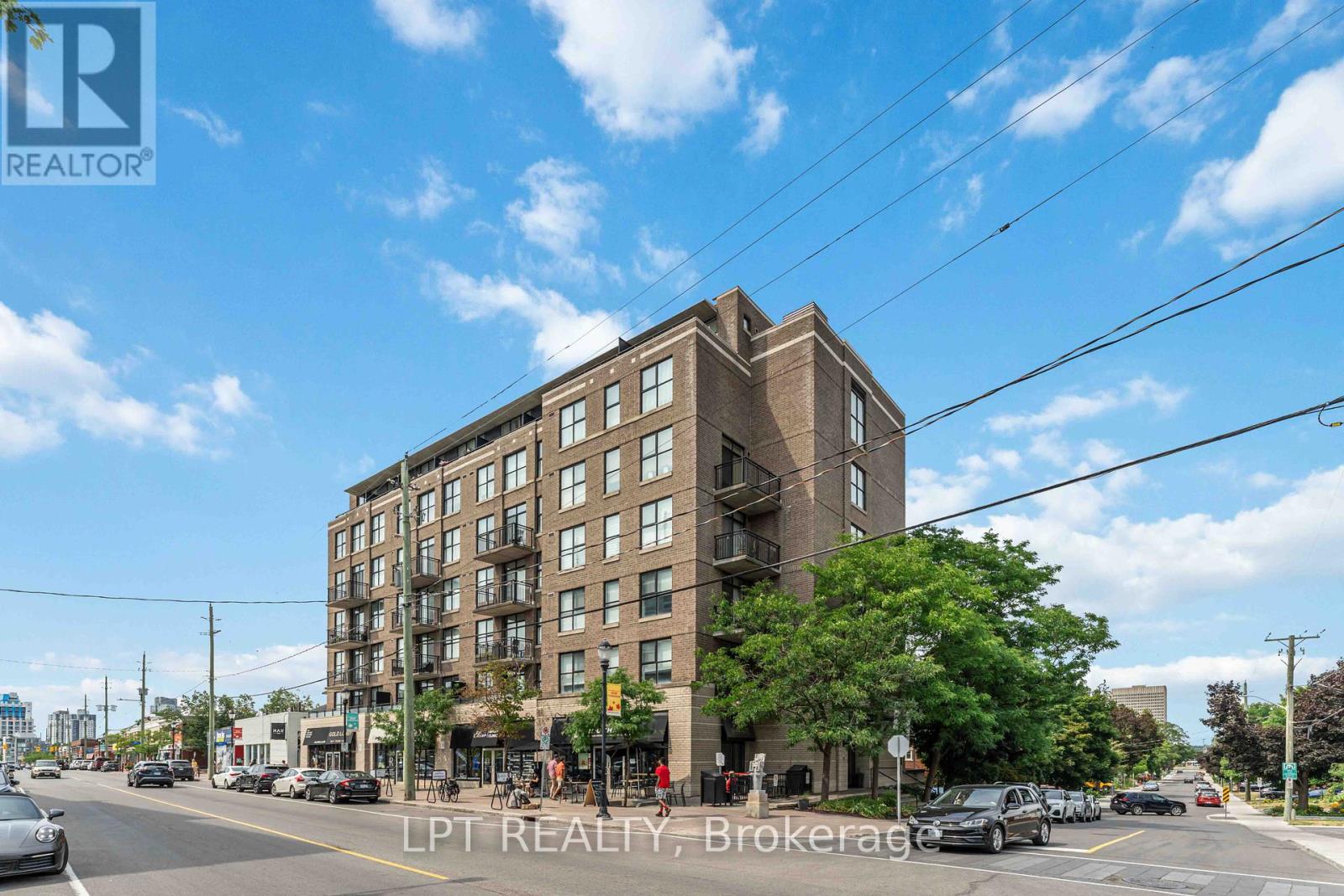 206 - 150 Caroline Avenue