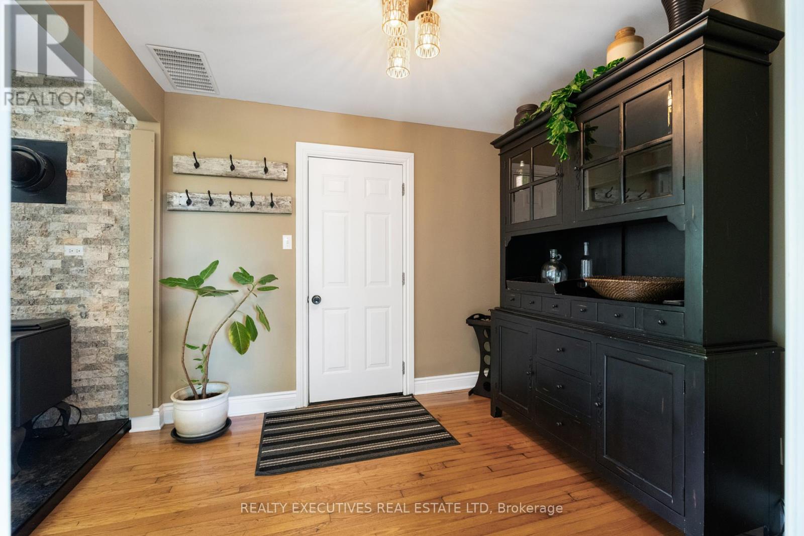 12705 Maple Ridge Road