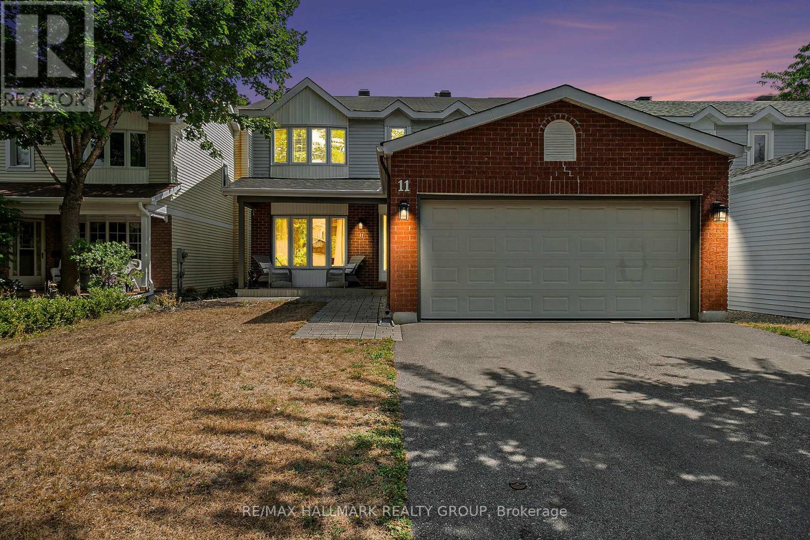 11 Ellisson Way
